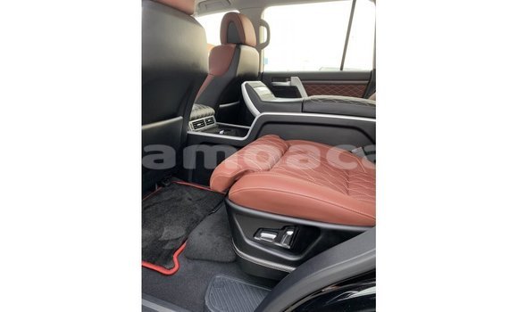 Buy Import Toyota Land Cruiser Black Car in Import - Dubai in A'ana Buy Import Toyota Land Cruiser Black Car in Import - Dubai in A'ana
