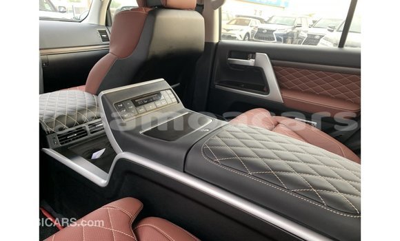 Buy Import Toyota Land Cruiser Black Car in Import - Dubai in A'ana Buy Import Toyota Land Cruiser Black Car in Import - Dubai in A'ana