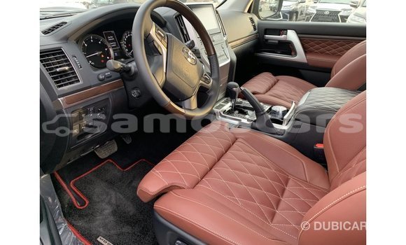 Buy Import Toyota Land Cruiser Black Car in Import - Dubai in A'ana Buy Import Toyota Land Cruiser Black Car in Import - Dubai in A'ana