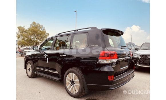 Buy Import Toyota Land Cruiser Black Car in Import - Dubai in A'ana Buy Import Toyota Land Cruiser Black Car in Import - Dubai in A'ana