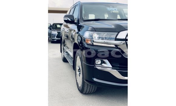 Buy Import Toyota Land Cruiser Black Car in Import - Dubai in A'ana Buy Import Toyota Land Cruiser Black Car in Import - Dubai in A'ana