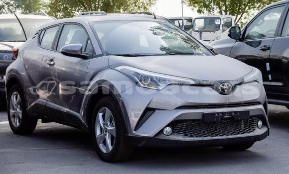 Acheter Import Voiture Toyota C-HR Autre à Import - Dubai, A'ana Acheter Import Voiture Toyota C-HR Autre à Import - Dubai, A'ana