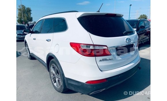 Buy Import Hyundai Santa Fe White Car in Import - Dubai in A'ana Buy Import Hyundai Santa Fe White Car in Import - Dubai in A'ana