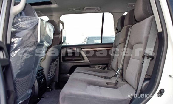 Buy Import Toyota Land Cruiser Other Car in Import - Dubai in A'ana Buy Import Toyota Land Cruiser Other Car in Import - Dubai in A'ana