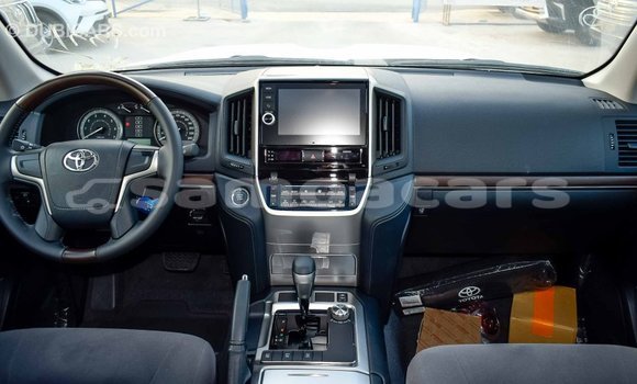 Buy Import Toyota Land Cruiser Other Car in Import - Dubai in A'ana Buy Import Toyota Land Cruiser Other Car in Import - Dubai in A'ana