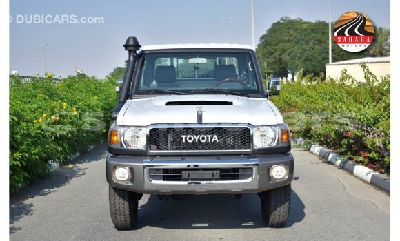 Buy Import Toyota Land Cruiser Other Car in Import - Dubai in A'ana Buy Import Toyota Land Cruiser Other Car in Import - Dubai in A'ana