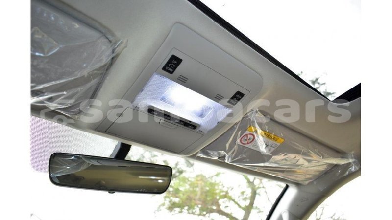 Big with watermark toyota land cruiser a'ana import dubai 2910