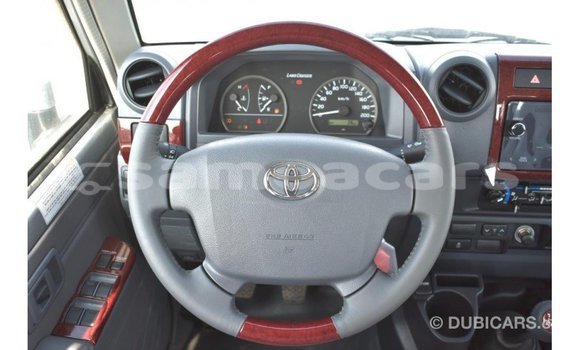 Buy Import Toyota Land Cruiser Other Car in Import - Dubai in A'ana Buy Import Toyota Land Cruiser Other Car in Import - Dubai in A'ana