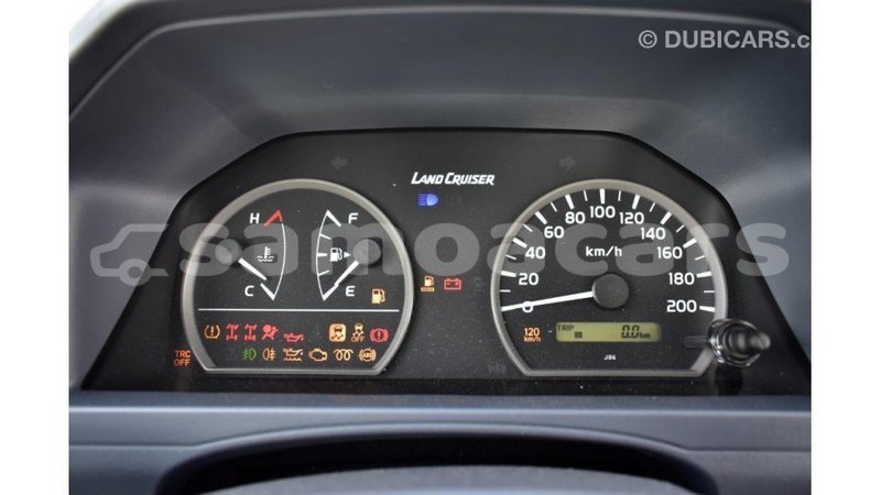Big with watermark toyota land cruiser a'ana import dubai 2911