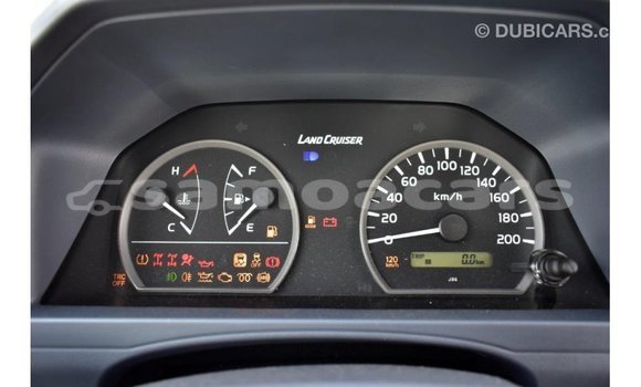 Buy Import Toyota Land Cruiser Other Car in Import - Dubai in A'ana Buy Import Toyota Land Cruiser Other Car in Import - Dubai in A'ana