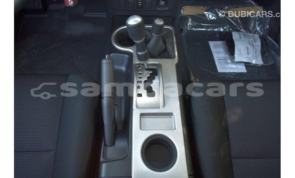 Buy Import Toyota FJ Cruiser Other Car in Import - Dubai in A'ana Buy Import Toyota FJ Cruiser Other Car in Import - Dubai in A'ana