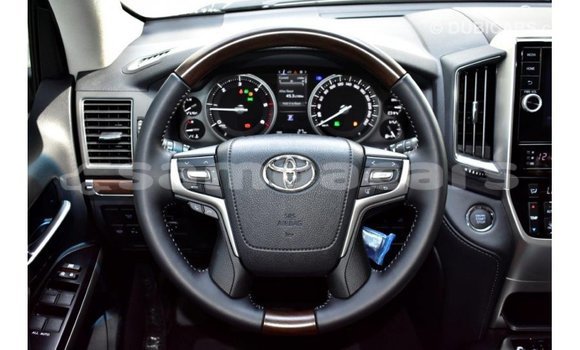 Buy Import Toyota Land Cruiser Other Car in Import - Dubai in A'ana Buy Import Toyota Land Cruiser Other Car in Import - Dubai in A'ana