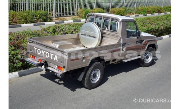 Buy Import Toyota Land Cruiser Other Car in Import - Dubai in A'ana Buy Import Toyota Land Cruiser Other Car in Import - Dubai in A'ana