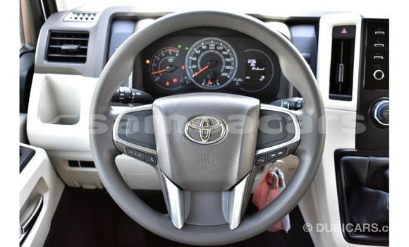 Buy Import Toyota Hiace White Car in Import - Dubai in A'ana Buy Import Toyota Hiace White Car in Import - Dubai in A'ana