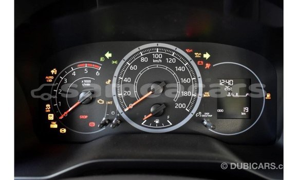 Buy Import Toyota Hiace White Car in Import - Dubai in A'ana Buy Import Toyota Hiace White Car in Import - Dubai in A'ana