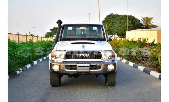 Buy Import Toyota Land Cruiser Other Car in Import - Dubai in A'ana Buy Import Toyota Land Cruiser Other Car in Import - Dubai in A'ana