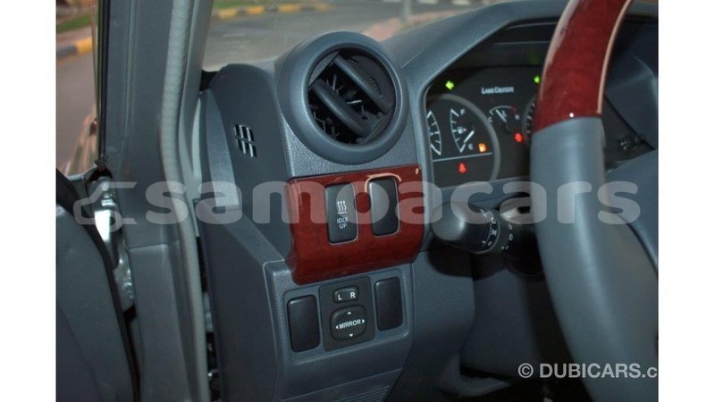Big with watermark toyota land cruiser a'ana import dubai 2919