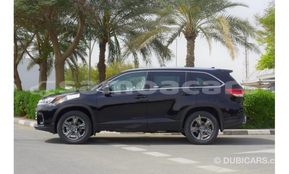Buy Import Toyota Highlander Black Car in Import - Dubai in A'ana Buy Import Toyota Highlander Black Car in Import - Dubai in A'ana