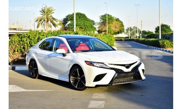 Buy Import Toyota Camry White Car in Import - Dubai in A'ana Buy Import Toyota Camry White Car in Import - Dubai in A'ana