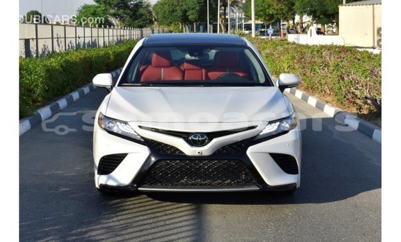 Buy Import Toyota Camry White Car in Import - Dubai in A'ana Buy Import Toyota Camry White Car in Import - Dubai in A'ana