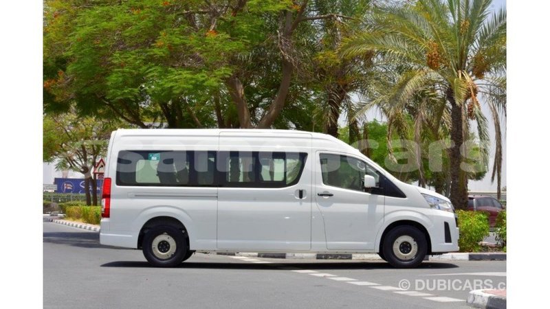 Big with watermark toyota hiace a'ana import dubai 2923