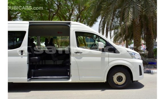 Buy Import Toyota Hiace White Car in Import - Dubai in A'ana Buy Import Toyota Hiace White Car in Import - Dubai in A'ana