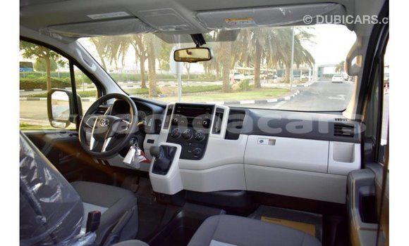 Buy Import Toyota Hiace White Car in Import - Dubai in A'ana Buy Import Toyota Hiace White Car in Import - Dubai in A'ana