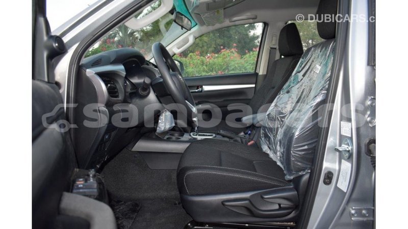 Big with watermark toyota hilux a'ana import dubai 2925