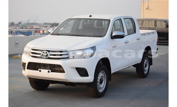 Buy Import Toyota Hilux White Car in Import - Dubai in A'ana Buy Import Toyota Hilux White Car in Import - Dubai in A'ana
