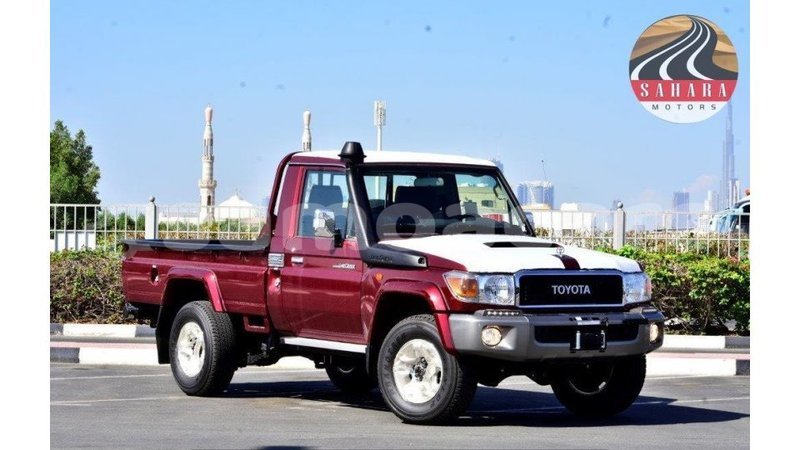 Big with watermark toyota land cruiser a'ana import dubai 2929