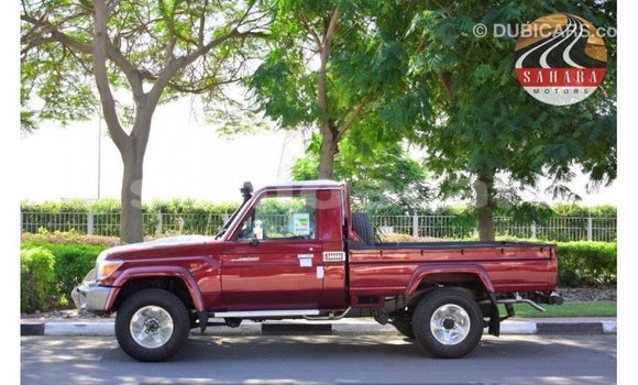 Buy Import Toyota Land Cruiser Red Car in Import - Dubai in A'ana Buy Import Toyota Land Cruiser Red Car in Import - Dubai in A'ana