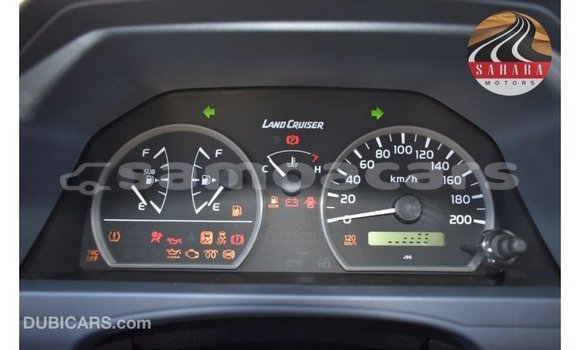 Buy Import Toyota Land Cruiser Red Car in Import - Dubai in A'ana Buy Import Toyota Land Cruiser Red Car in Import - Dubai in A'ana