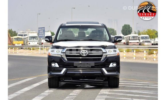 Buy Import Toyota Land Cruiser Black Car in Import - Dubai in A'ana Buy Import Toyota Land Cruiser Black Car in Import - Dubai in A'ana