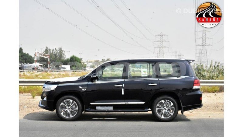 Big with watermark toyota land cruiser a'ana import dubai 2930