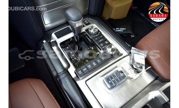 Buy Import Toyota Land Cruiser Black Car in Import - Dubai in A'ana Buy Import Toyota Land Cruiser Black Car in Import - Dubai in A'ana