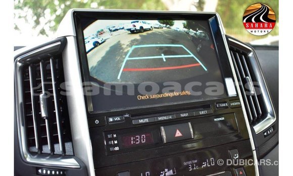 Buy Import Toyota Land Cruiser Black Car in Import - Dubai in A'ana Buy Import Toyota Land Cruiser Black Car in Import - Dubai in A'ana