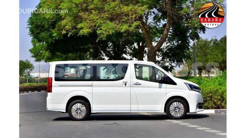 Big with watermark toyota granvia a'ana import dubai 2932