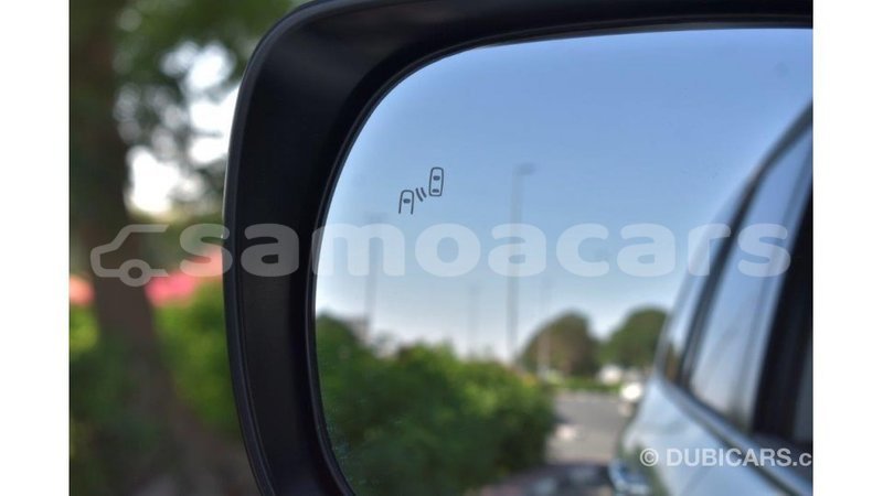 Big with watermark toyota land cruiser a'ana import dubai 2935