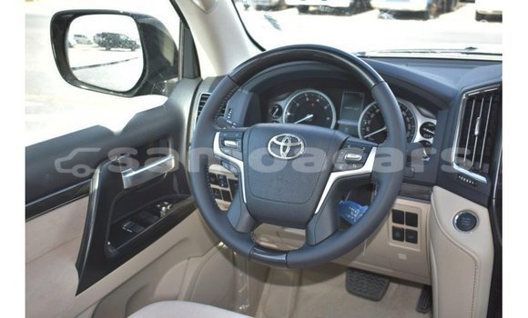 Buy Import Toyota Land Cruiser Black Car in Import - Dubai in A'ana Buy Import Toyota Land Cruiser Black Car in Import - Dubai in A'ana