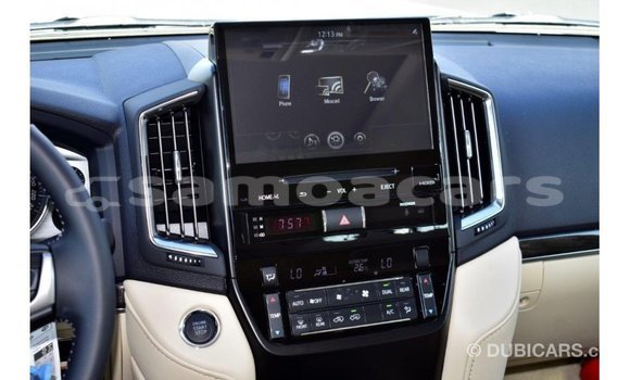 Buy Import Toyota Land Cruiser Black Car in Import - Dubai in A'ana Buy Import Toyota Land Cruiser Black Car in Import - Dubai in A'ana