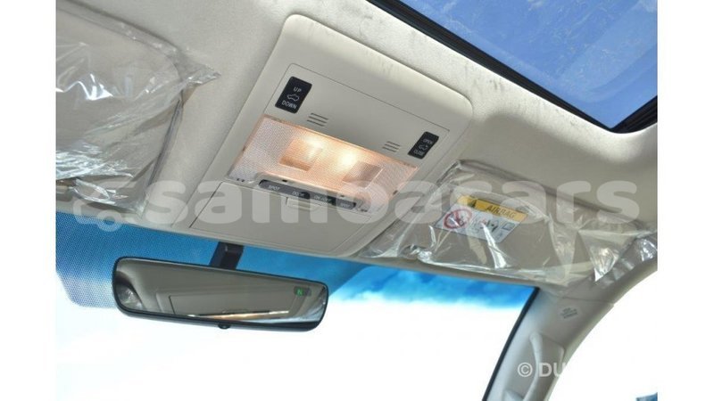 Big with watermark toyota land cruiser a'ana import dubai 2936