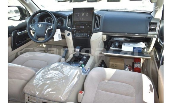 Buy Import Toyota Land Cruiser Black Car in Import - Dubai in A'ana Buy Import Toyota Land Cruiser Black Car in Import - Dubai in A'ana