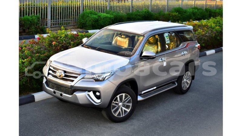 Big with watermark toyota fortuner a'ana import dubai 2937