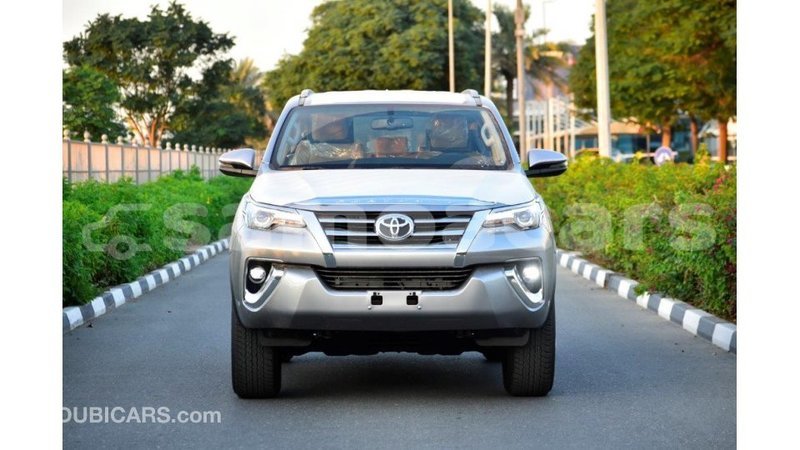 Big with watermark toyota fortuner a'ana import dubai 2937