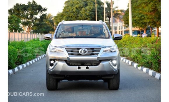 Buy Import Toyota Fortuner Other Car in Import - Dubai in A'ana Buy Import Toyota Fortuner Other Car in Import - Dubai in A'ana