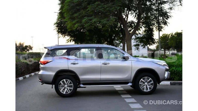 Big with watermark toyota fortuner a'ana import dubai 2937