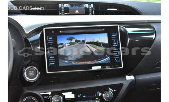 Buy Import Toyota Hilux White Car in Import - Dubai in A'ana Buy Import Toyota Hilux White Car in Import - Dubai in A'ana