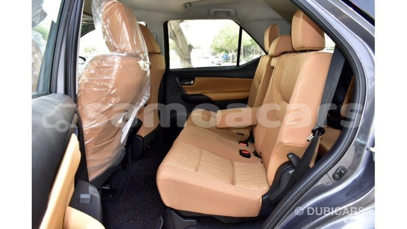 Big with watermark toyota fortuner a'ana import dubai 2947