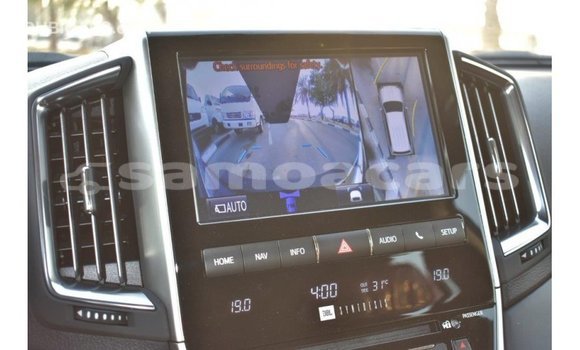 Acheter Import Voiture Toyota Land Cruiser Noir à Import - Dubai, A'ana Acheter Import Voiture Toyota Land Cruiser Noir à Import - Dubai, A'ana