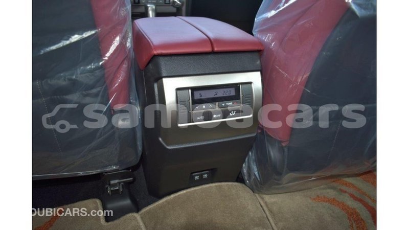 Big with watermark lexus gx a'ana import dubai 2949